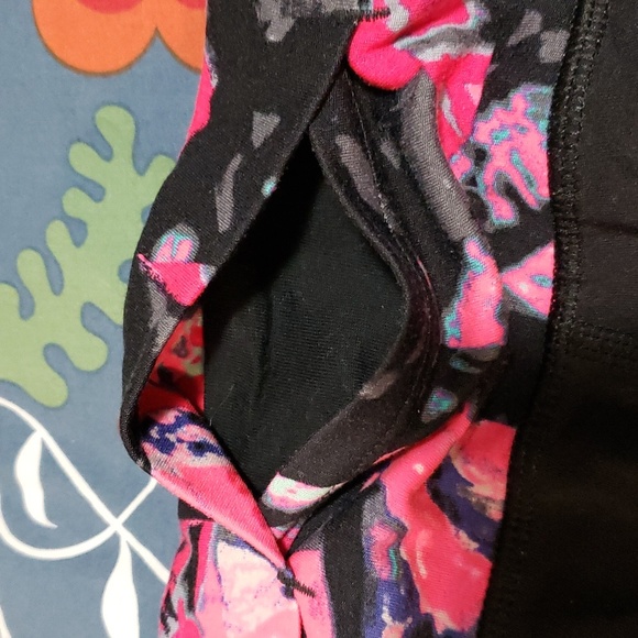 3/$15 Victoria Secret tall wide leg active wear pants - Picture 7 of 7